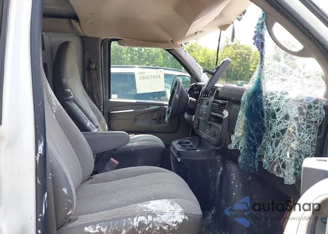 2015 Chevrolet Express 2500 Work Van из США, поврежденный, VIN 1GCWGGCF4F1236507